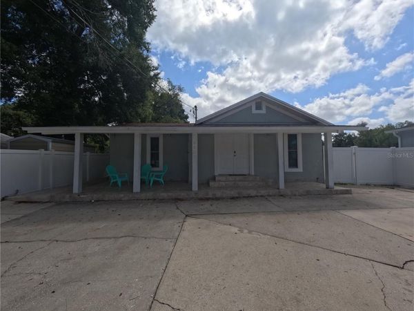 8507 N BROOKS STREET , TAMPA, FL 33604