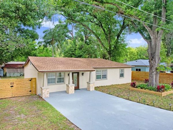 906 WOODLAWN AVENUE , PLANT CITY, FL 33563