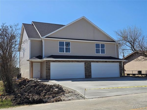 624 Westwoods Road , Wright City, MO 63390