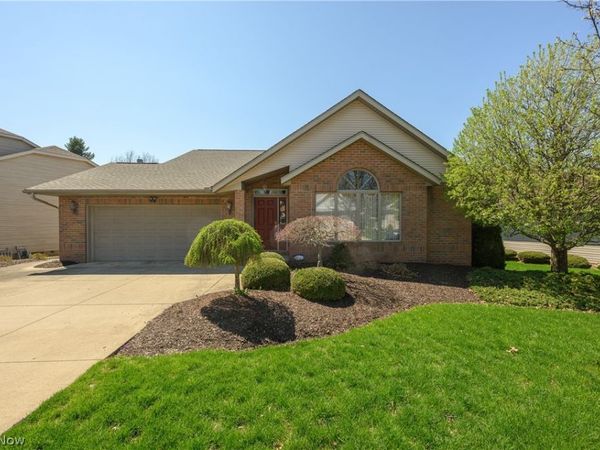 900 Cordova Drive , Barberton, OH 44203