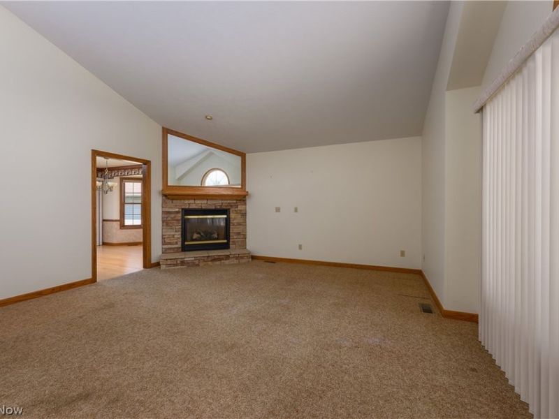 900 Cordova Drive, Barberton, OH 44203 Photo 15