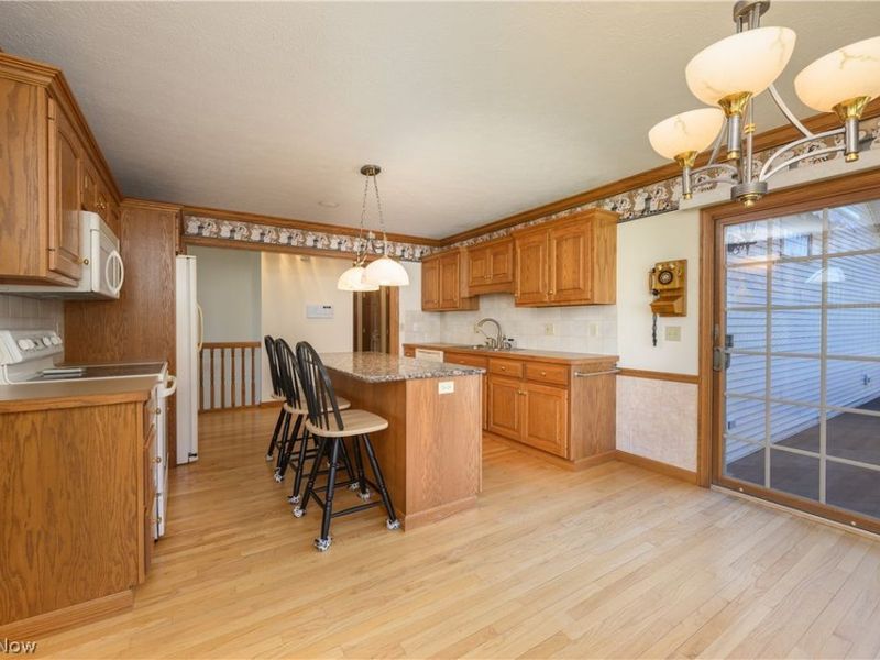 900 Cordova Drive, Barberton, OH 44203 Photo 18