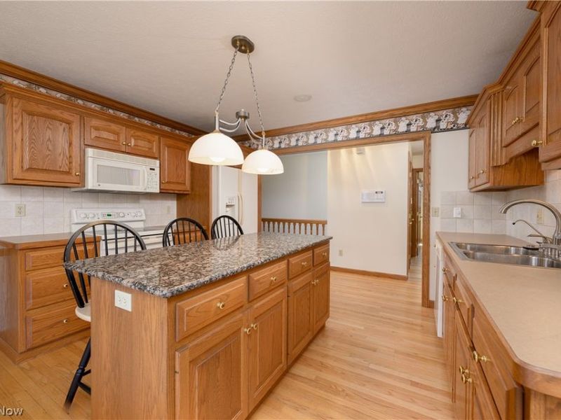 900 Cordova Drive, Barberton, OH 44203 Photo 19