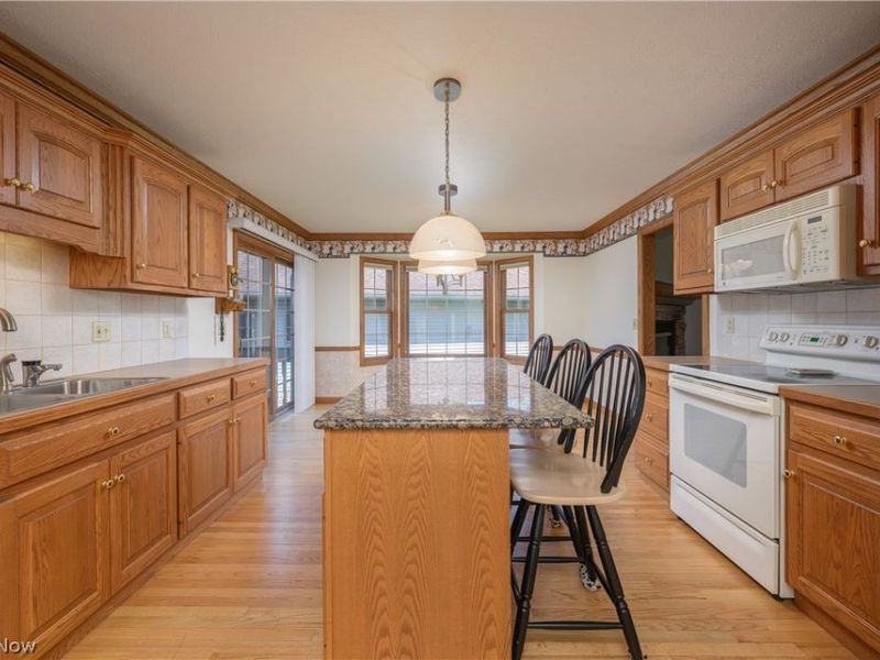 900 Cordova Drive, Barberton, OH 44203 Photo 20