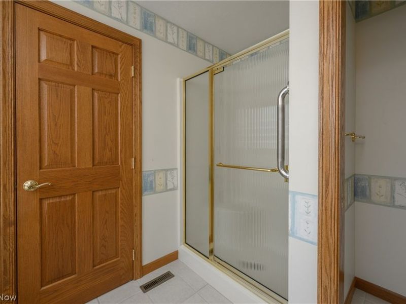 900 Cordova Drive, Barberton, OH 44203 Photo 34