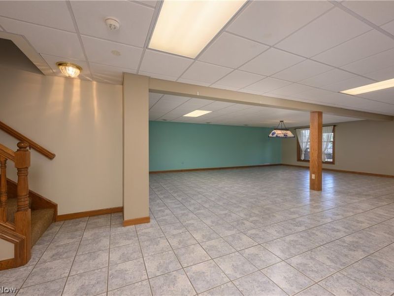 900 Cordova Drive, Barberton, OH 44203 Photo 36