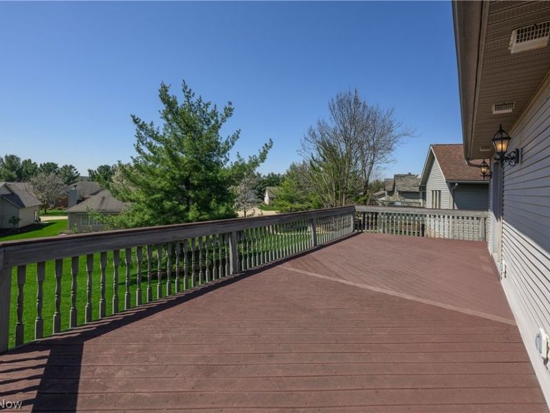 900 Cordova Drive, Barberton, OH 44203 Photo 9