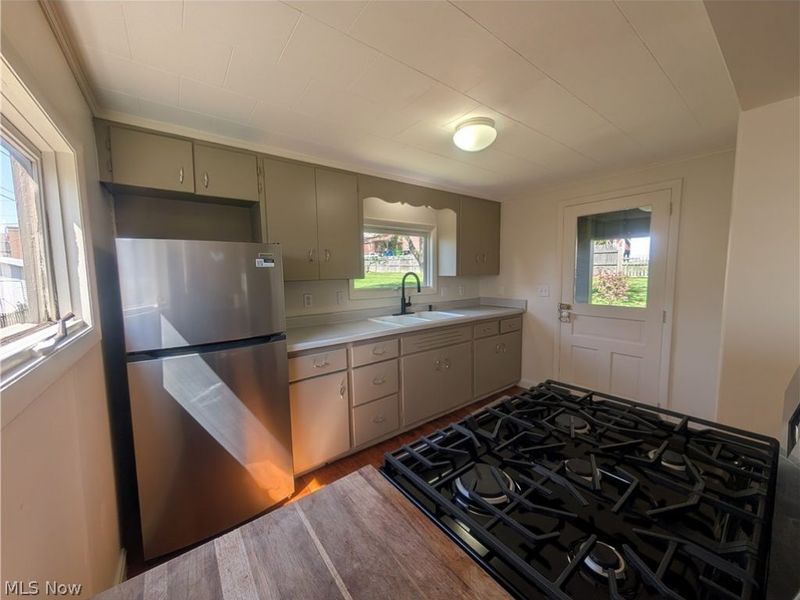 114 W Sheridan Avenue, Somerset, OH 43783 Photo 12