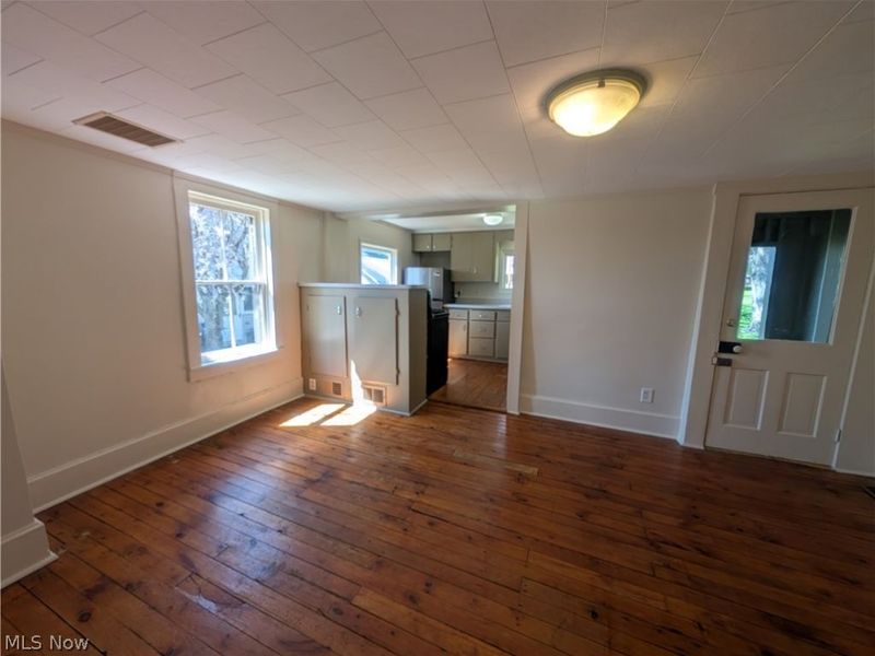 114 W Sheridan Avenue, Somerset, OH 43783 Photo 13