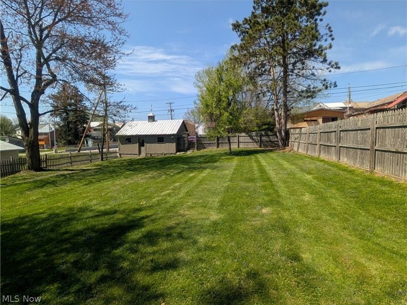 114 W Sheridan Avenue, Somerset, OH 43783 Photo 4