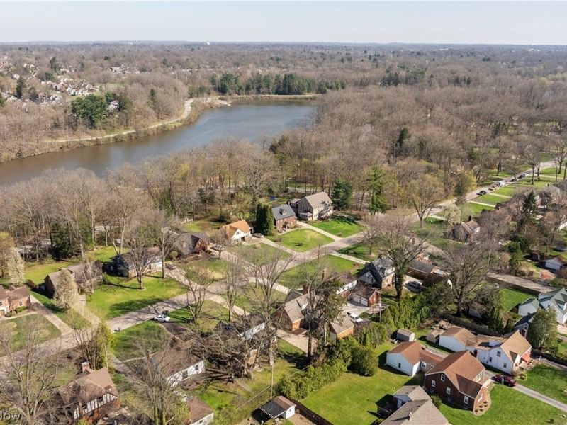 3530 Glenmere Drive, Youngstown, OH 44511 Photo 7