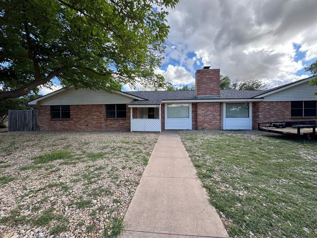 2317 Gilmer Avenue, Abilene, TX 79606 Main Photo