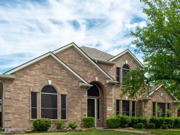 307 Sweet Gum Lane, Sunnyvale, TX 75182