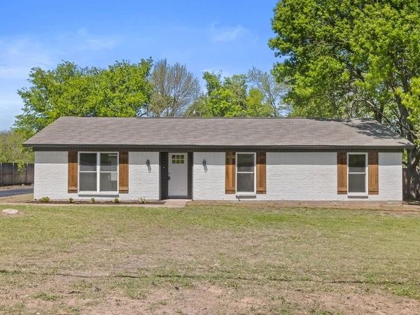 95 Tate Circle , Sherman, TX 75090