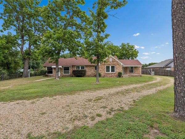 10609 Seagoville Road, Dallas, TX 75217