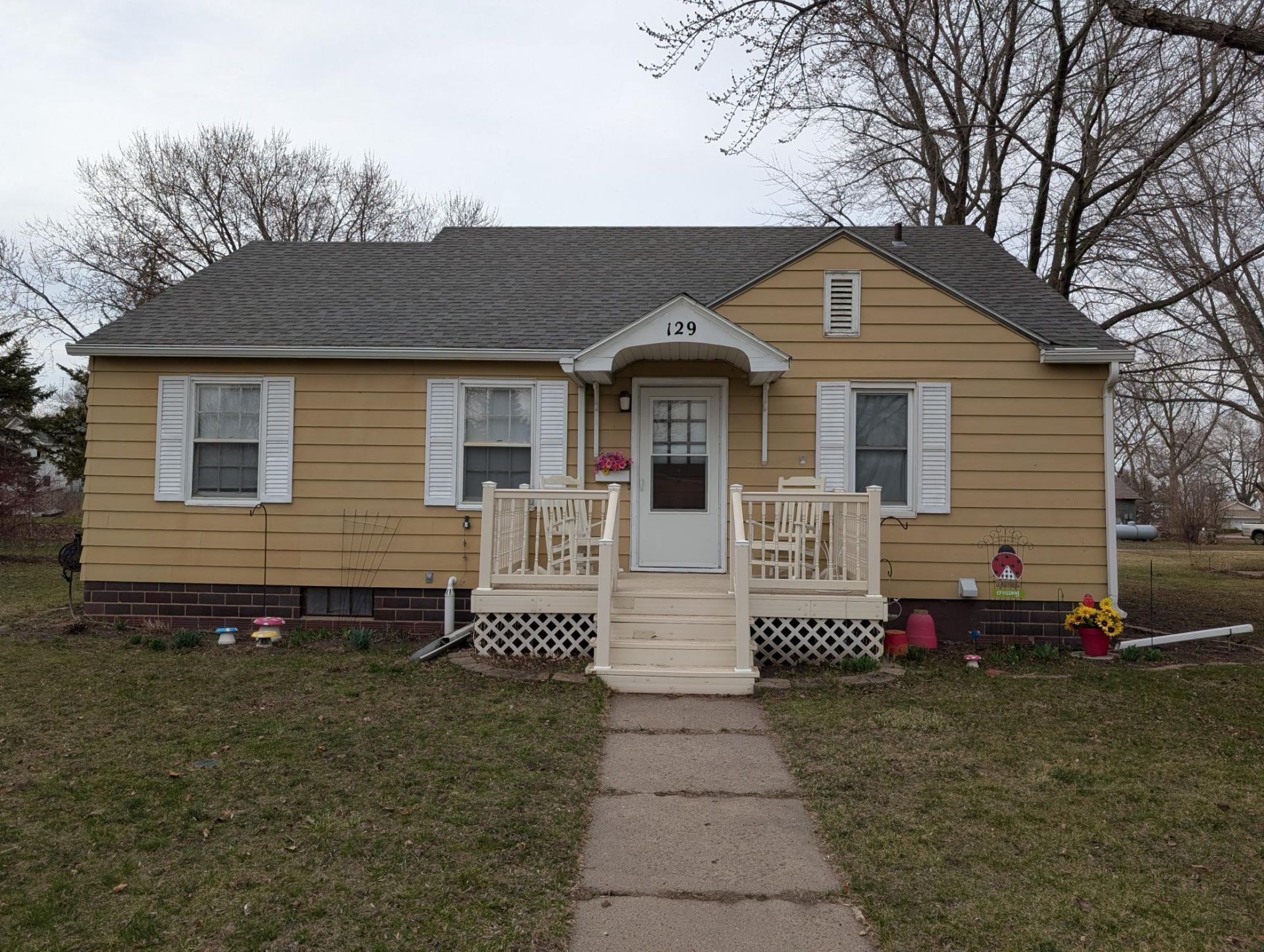 129 Martin Street E, Lewisville, MN 56060