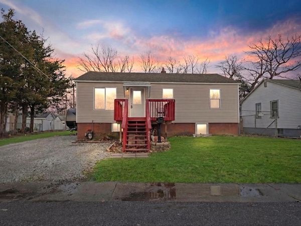 3049 Benton Street, Lake Station, IN 46405