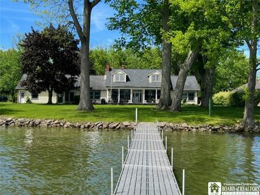 3756 Heinman Road, Greenhurst, NY 14742