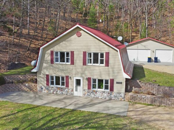 W7656 Suldal Road, Mauston, WI 53948