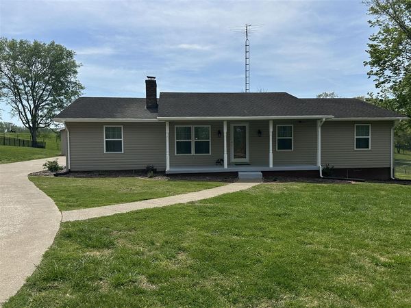 7675 Cemetery Road , Bowling Green, KY 42103