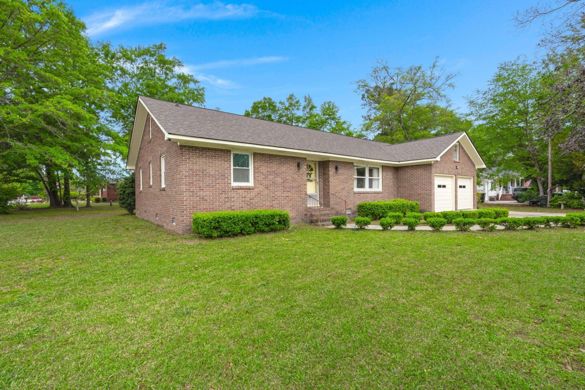 1605 Pinopolis Road Photo 9