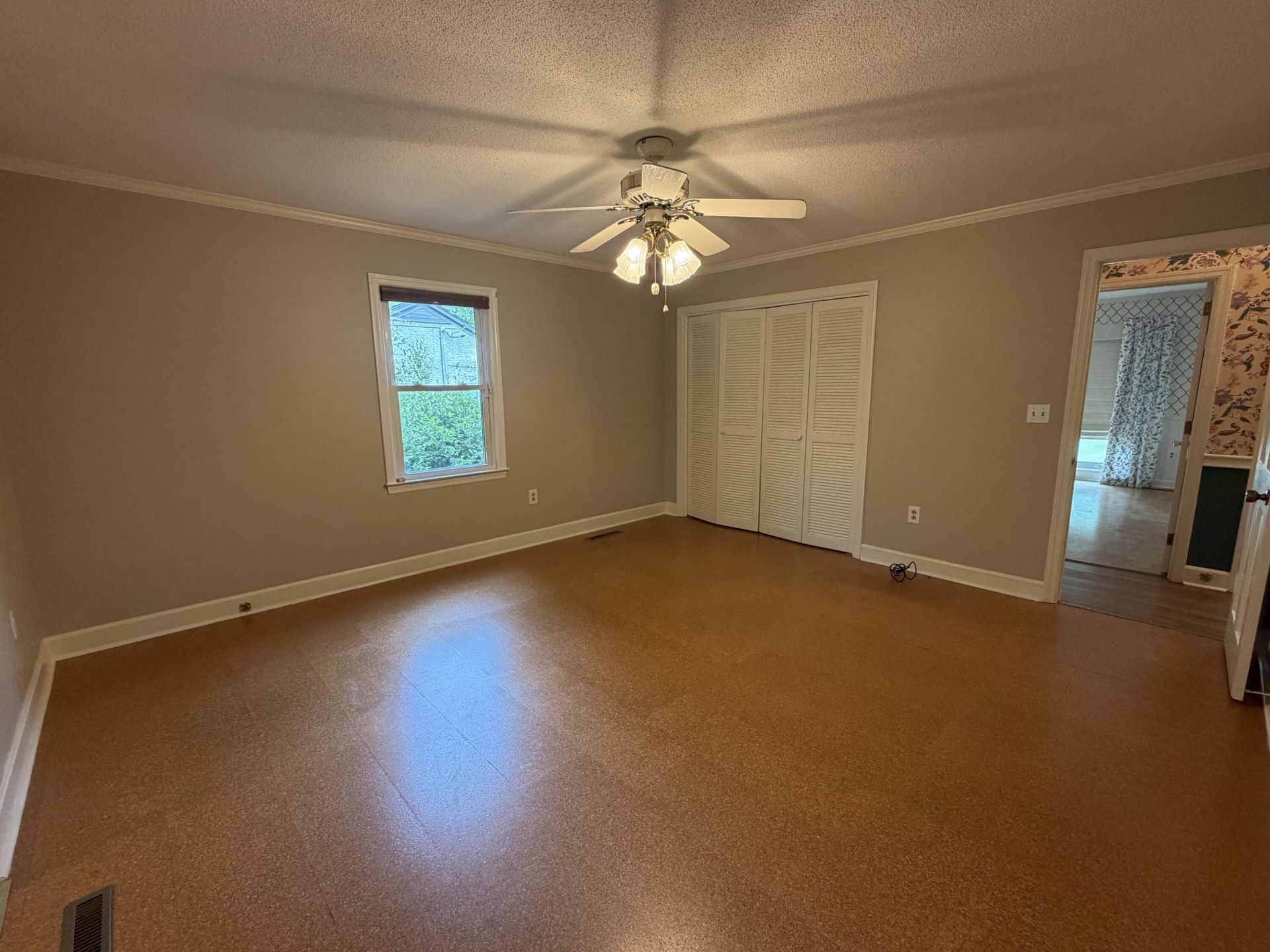 1117 Gilmore Avenue Photo 26