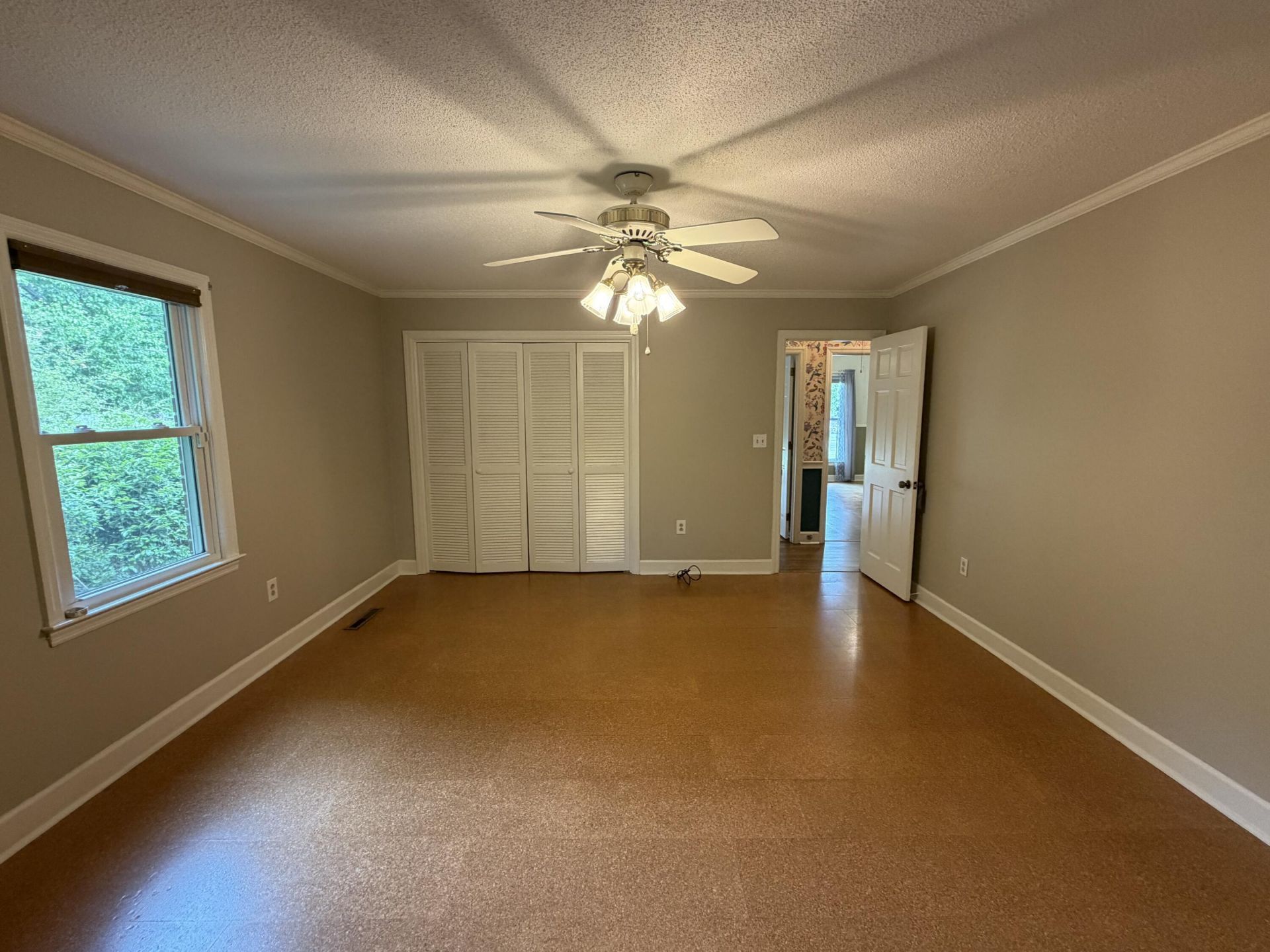 1117 Gilmore Avenue Photo 27