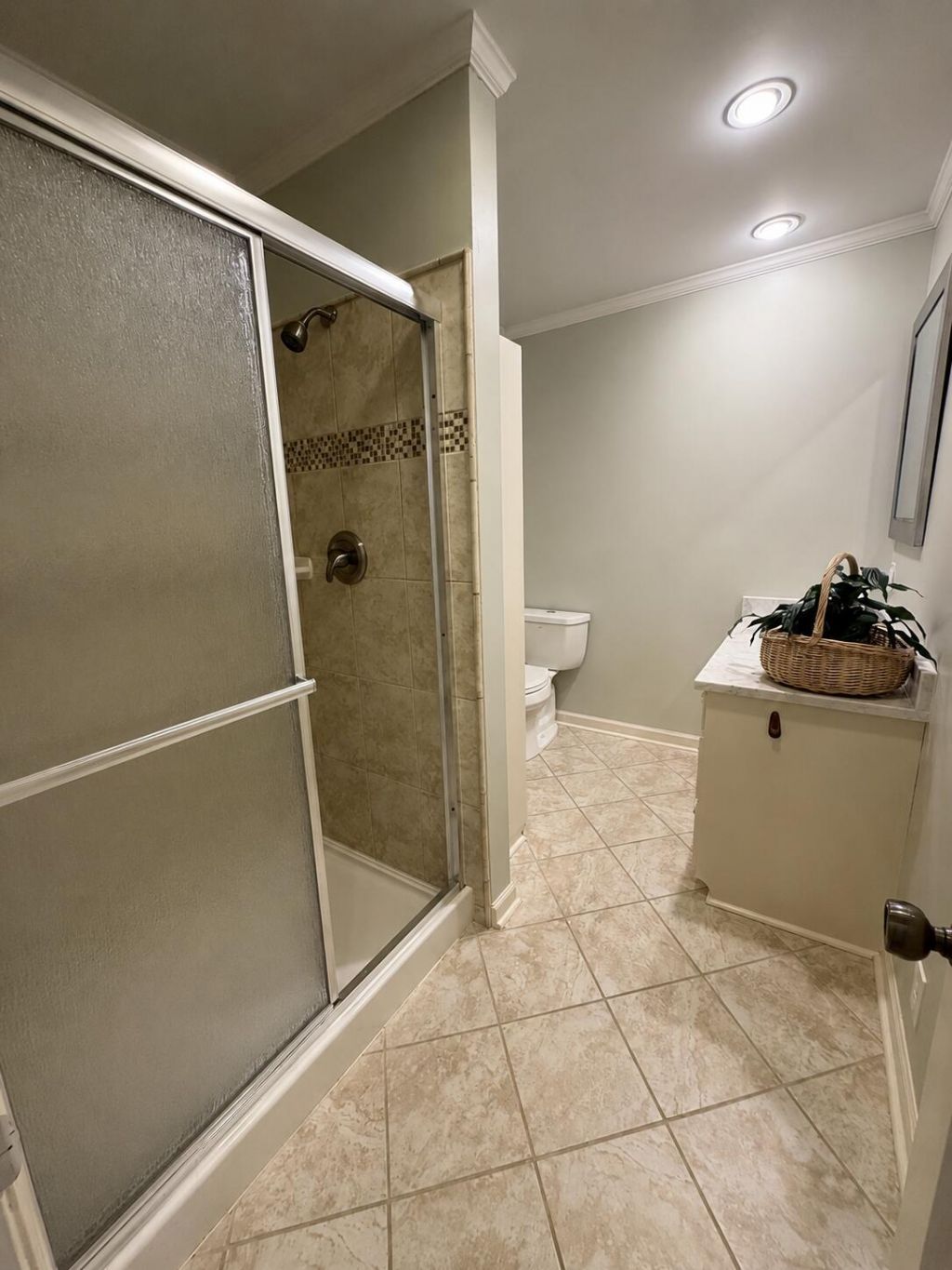 1117 Gilmore Avenue Photo 29