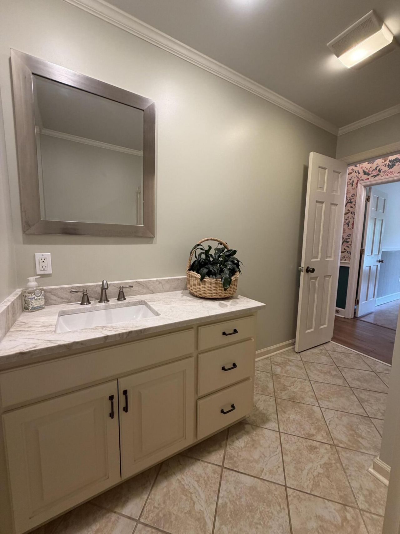 1117 Gilmore Avenue Photo 36