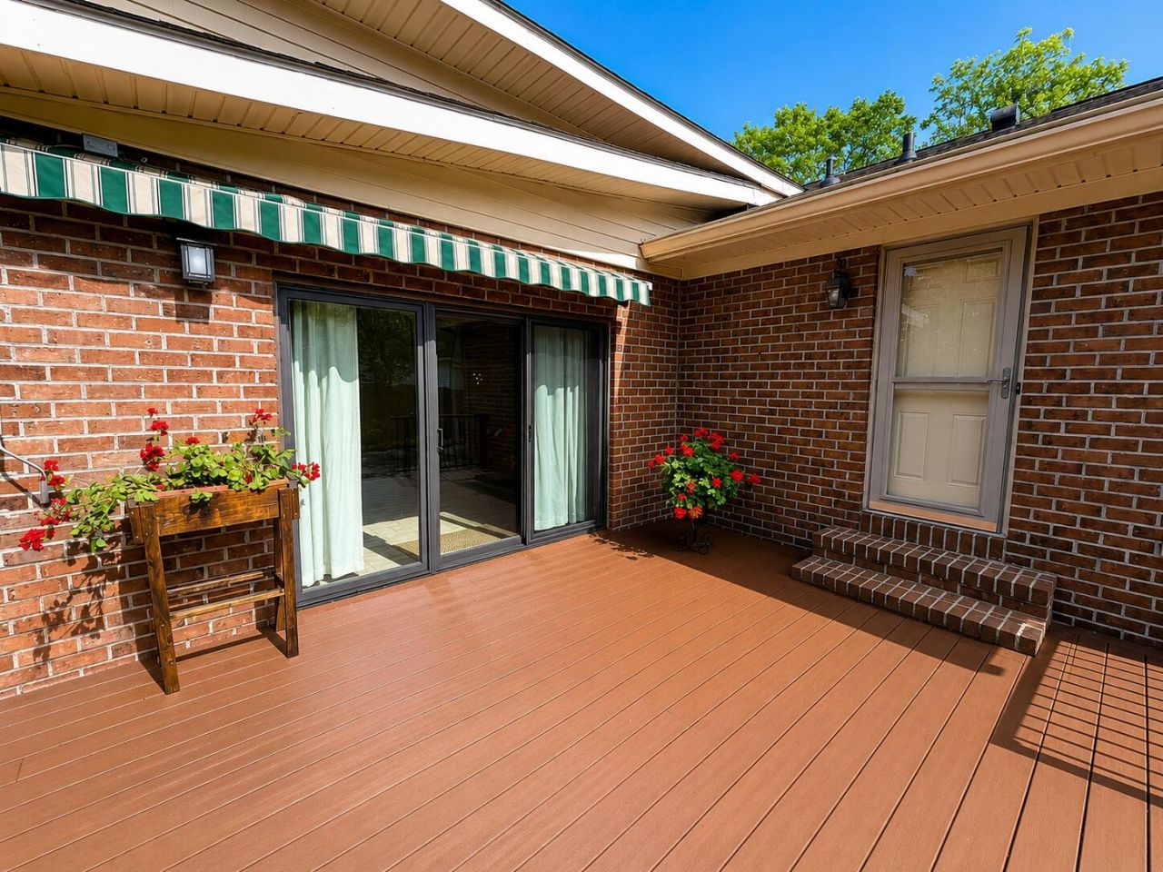 1117 Gilmore Avenue Photo 38