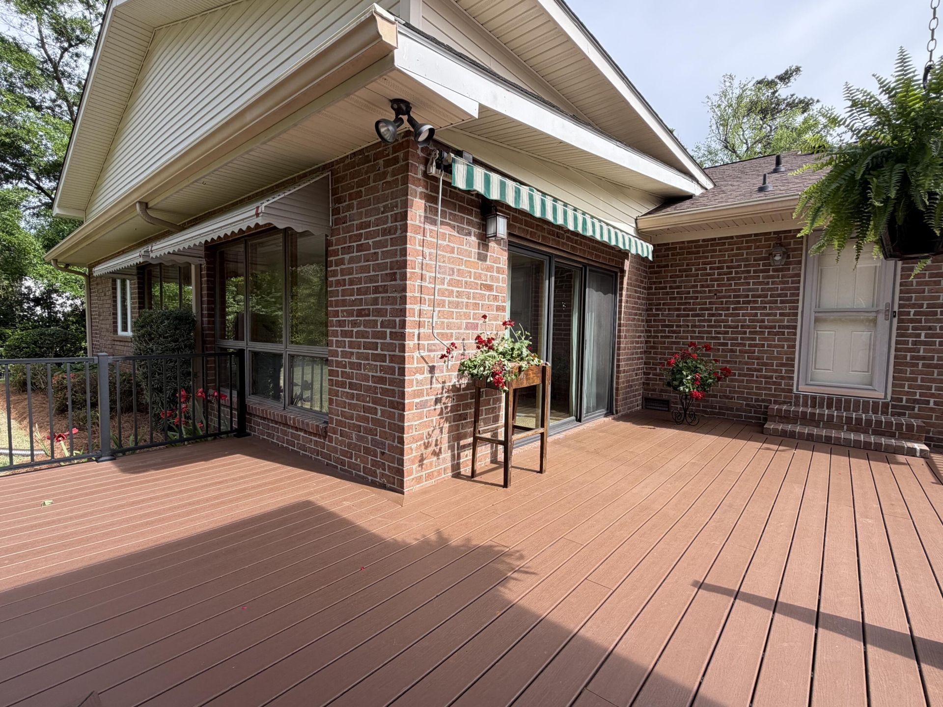 1117 Gilmore Avenue Photo 5