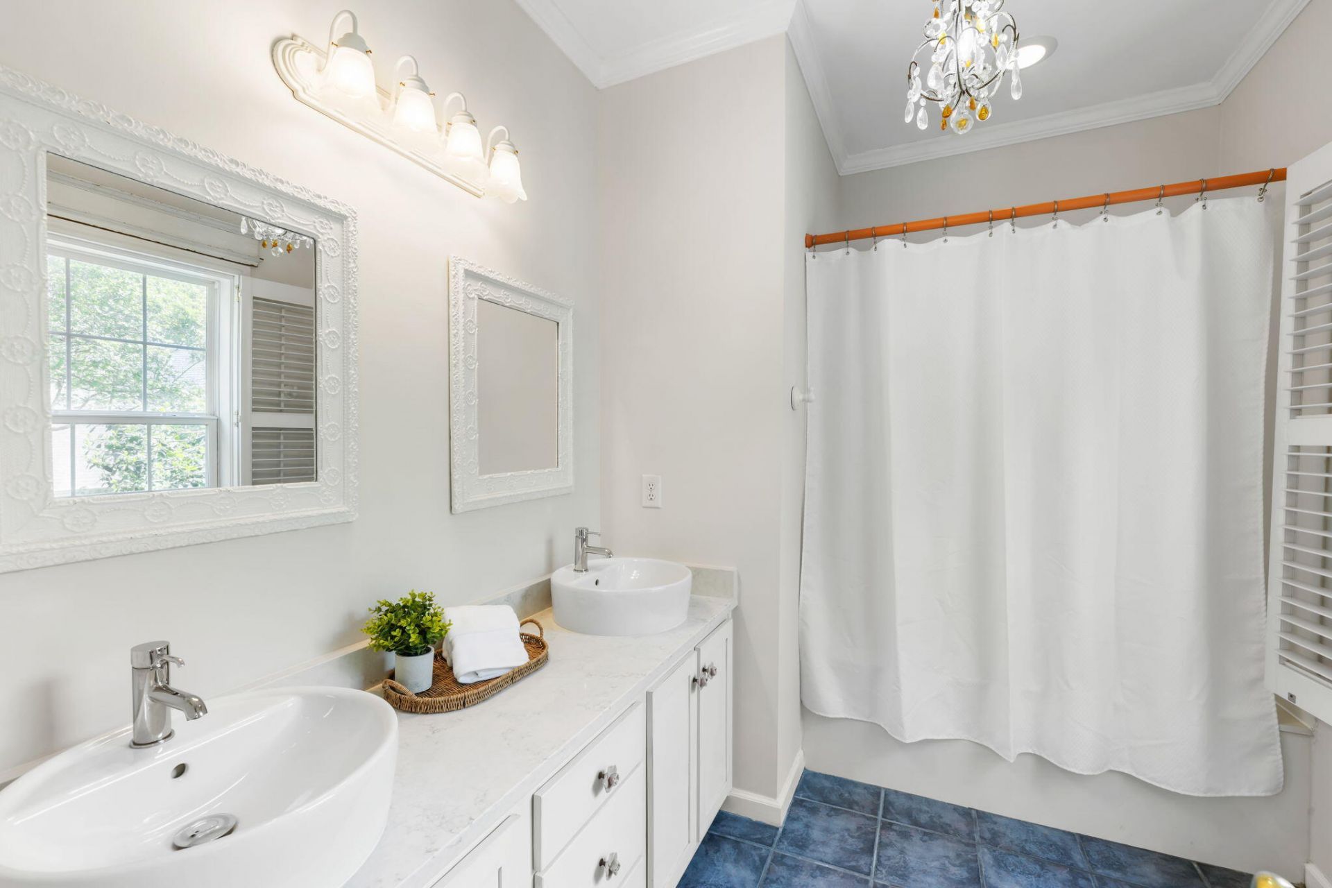 820 Natchez Circle Photo 16