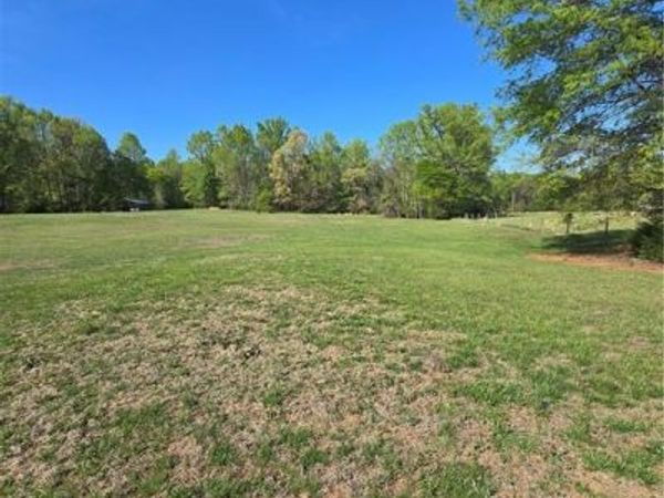 393 NC Highway 87 N, Reidsville, NC 27302