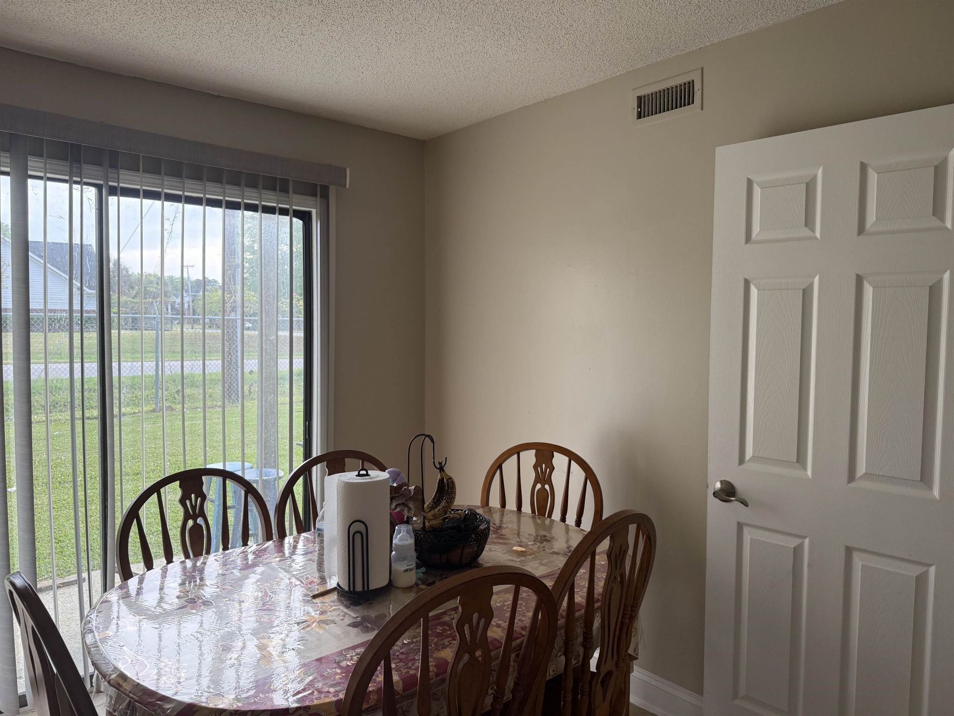 2000 Greens Blvd. Photo 12