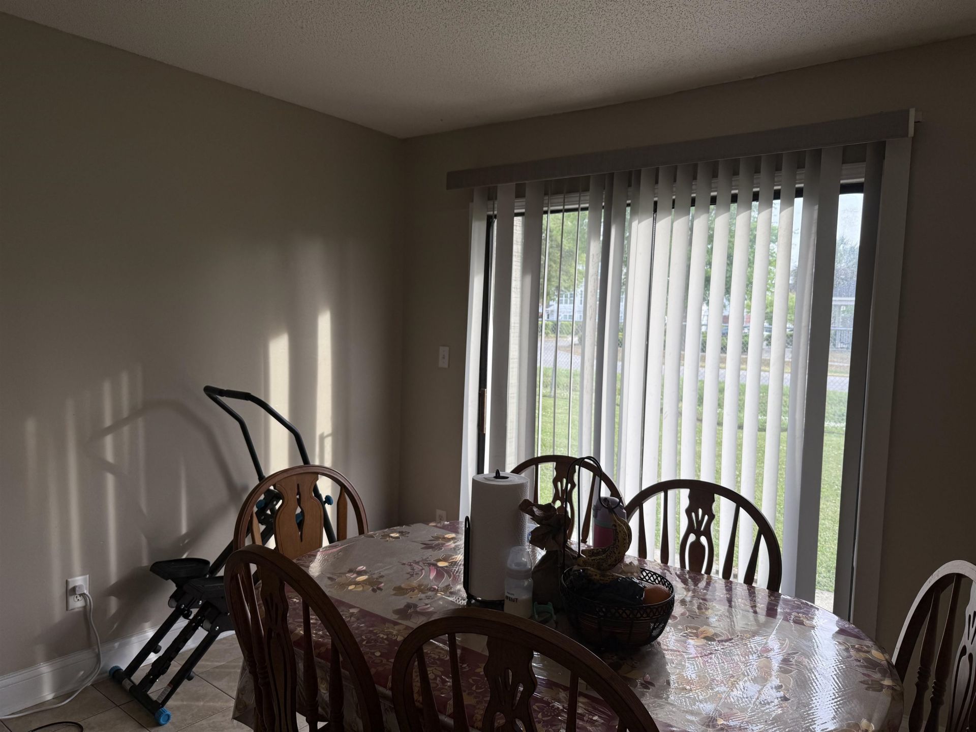 2000 Greens Blvd. Photo 13