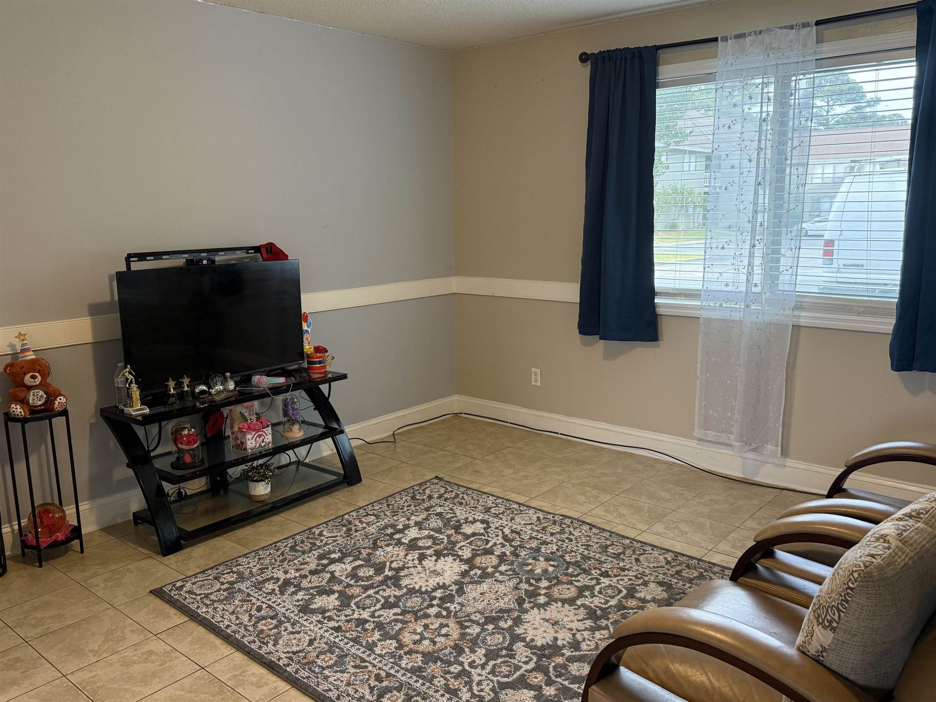 2000 Greens Blvd. Photo 16