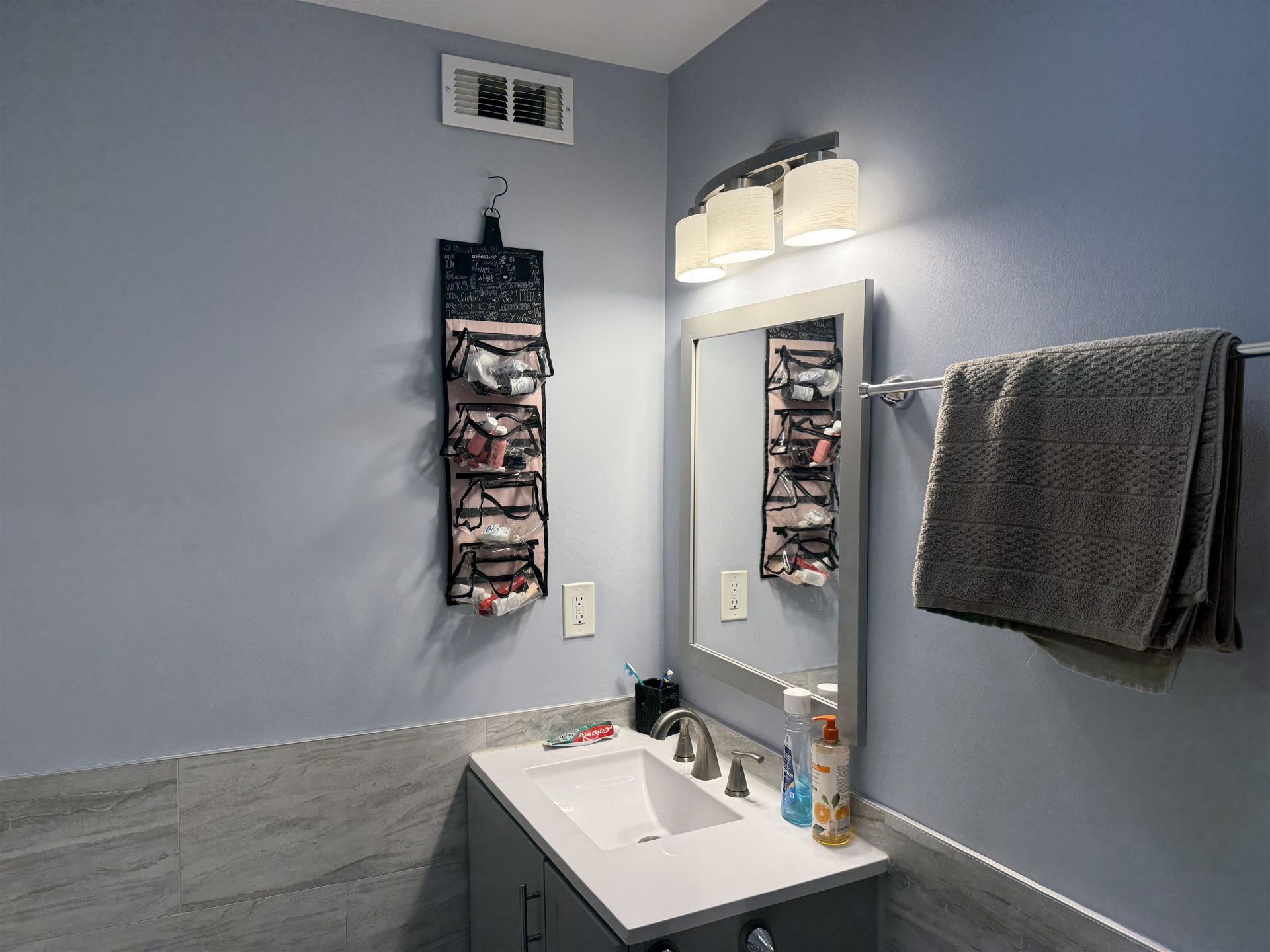 2000 Greens Blvd. Photo 20