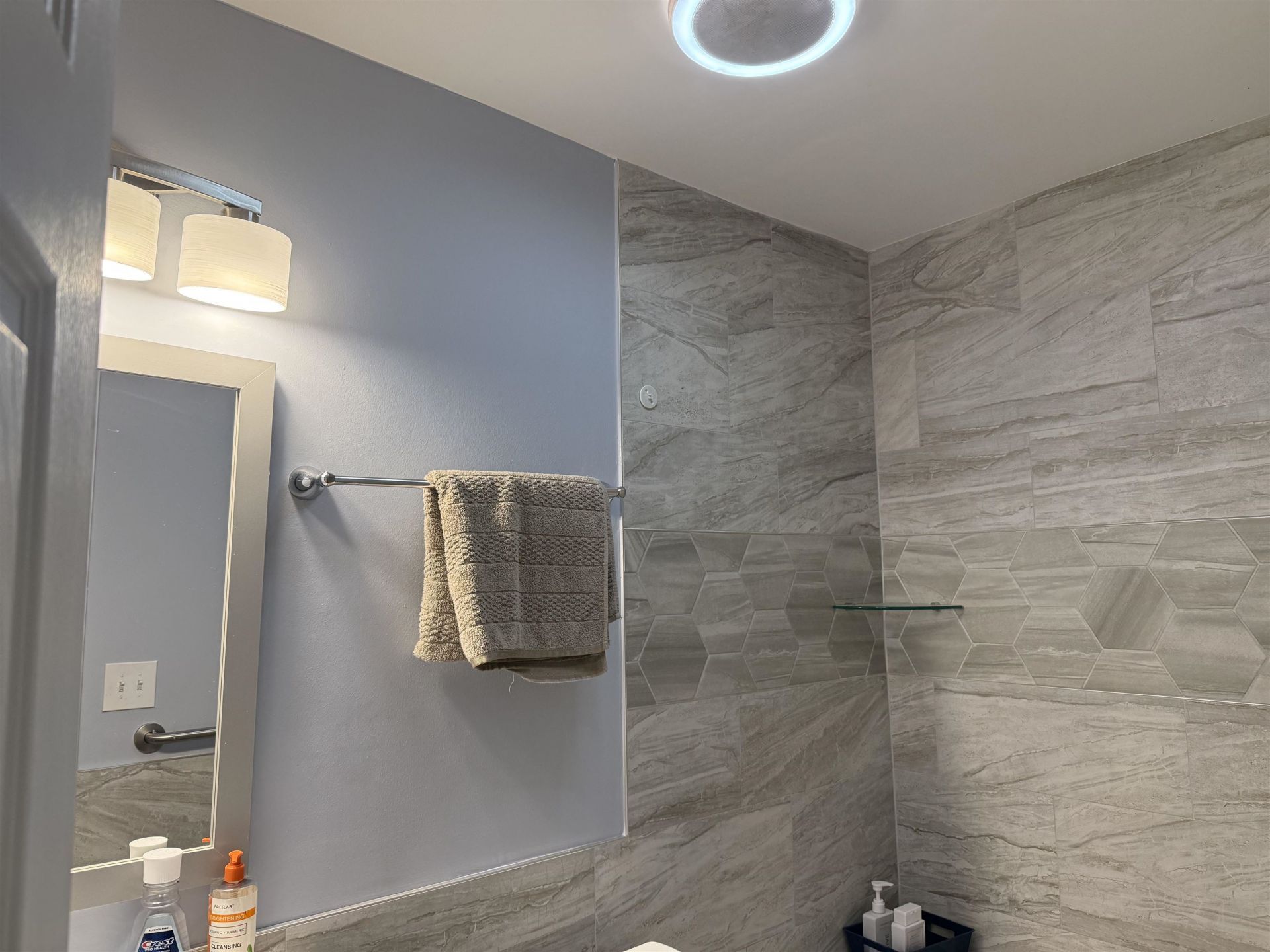 2000 Greens Blvd. Photo 21