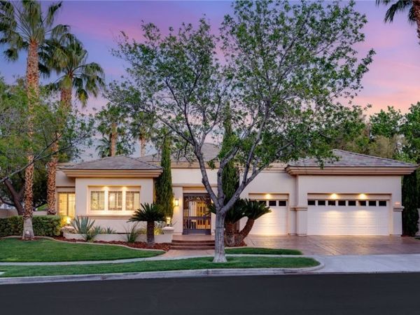 640 Canyon Greens Drive , Las Vegas, NV 89144