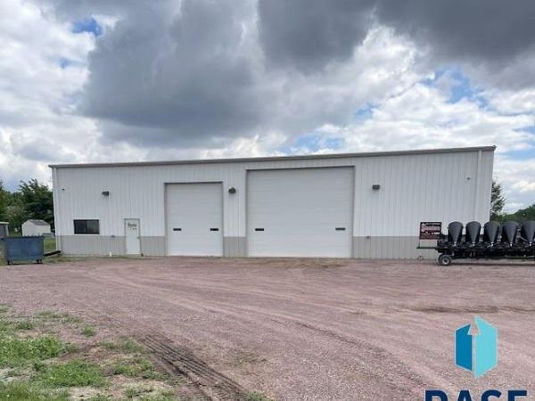 Beresford, SD 57004
