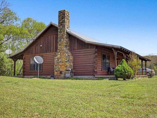 1337 Polk 38 Road, Hatfield, AR 71945