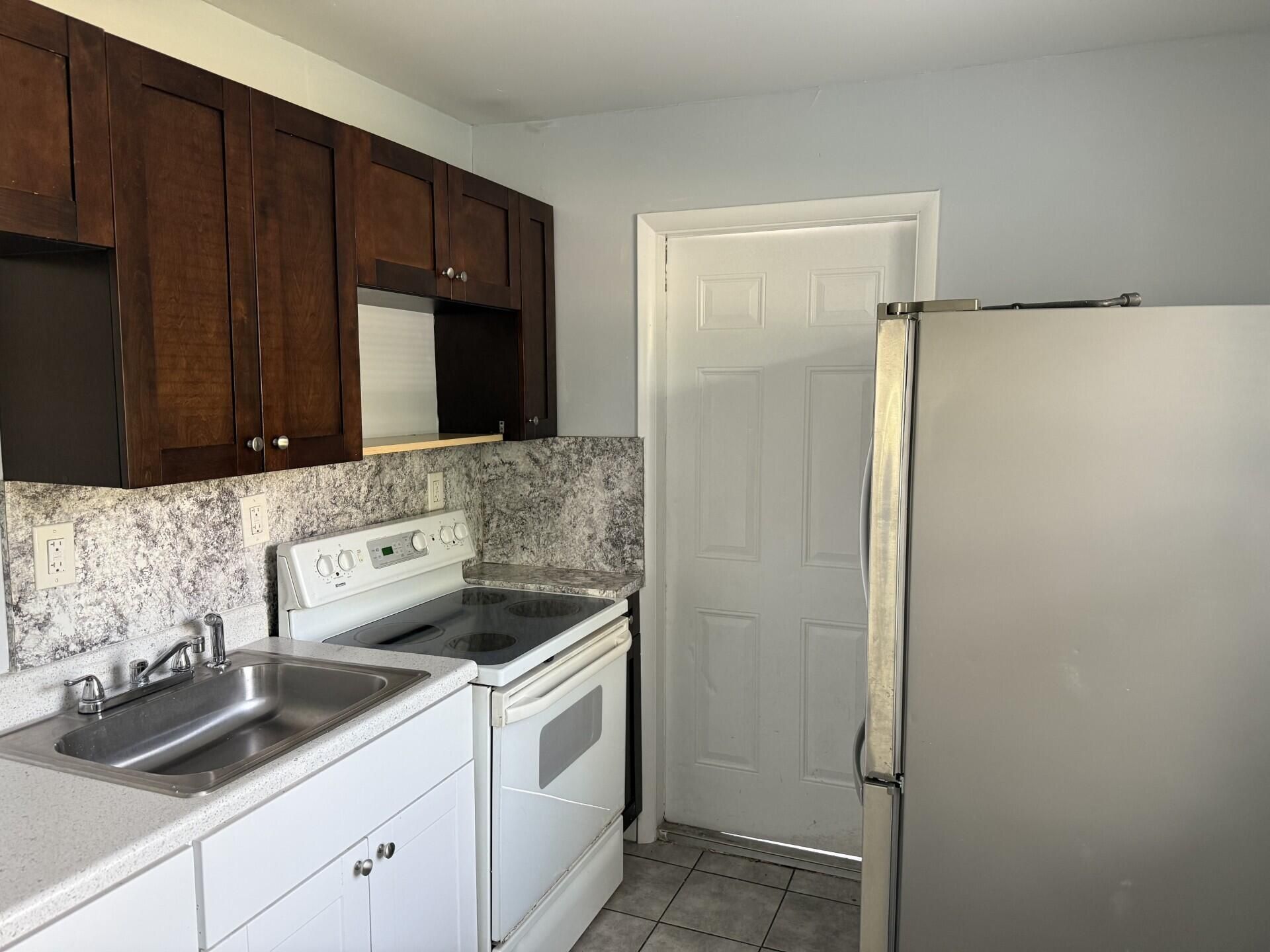 805 3rd Street, Unit 1, West Palm Beach, FL 33401 Photo