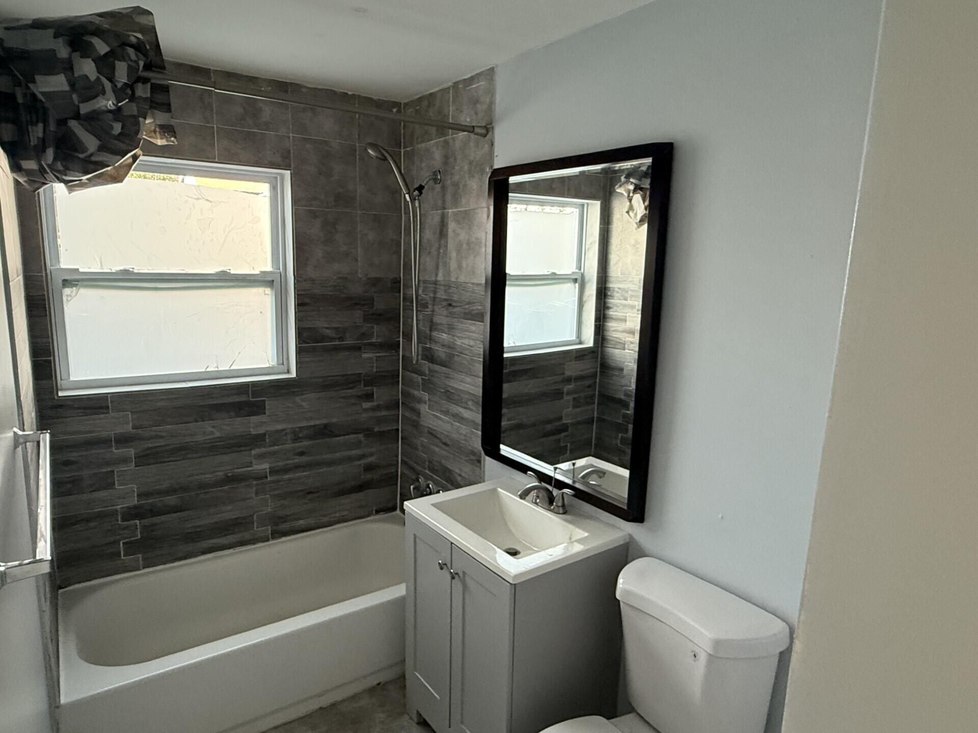 805 3rd Street, Unit 1, West Palm Beach, FL 33401 Photo