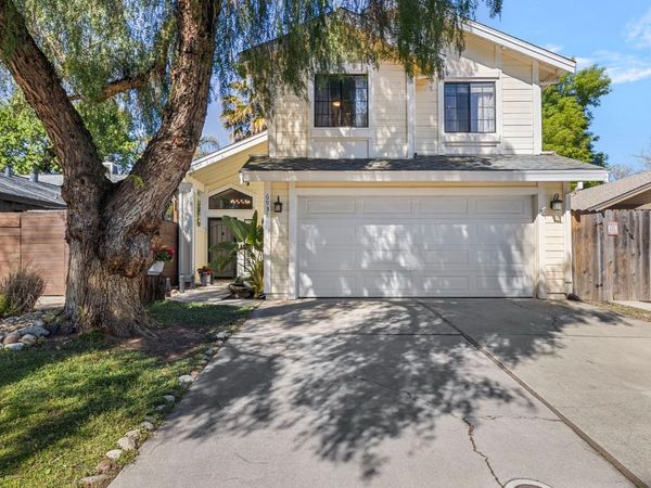 6931 Springmont Dr, Elk Grove, CA 95758