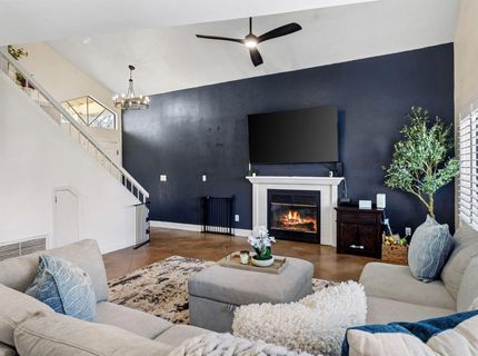 6931 Springmont Dr, Elk Grove, CA 95758 Photo