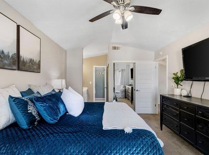 6931 Springmont Dr, Elk Grove, CA 95758 Photo