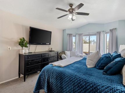 6931 Springmont Dr, Elk Grove, CA 95758 Photo