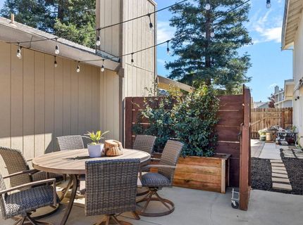 6931 Springmont Dr, Elk Grove, CA 95758 Photo