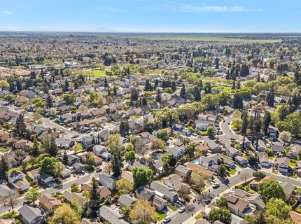 6931 Springmont Dr, Elk Grove, CA 95758 Photo