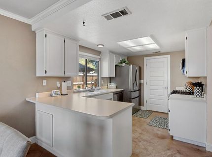 6931 Springmont Dr, Elk Grove, CA 95758 Photo